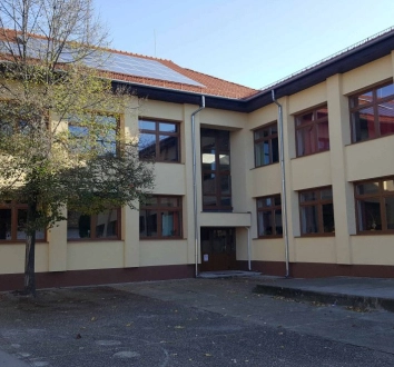 Energy efficiency upgrades to the building of Árpád Fejedelem Primary School